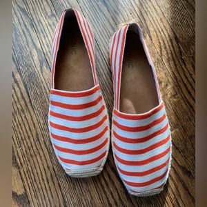 Women’s Vionic espadrilles